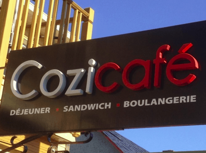 Expo vente "Cozicafé" à Saint-Sauveur-des-Monts